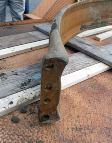 preparing to hoist coupling